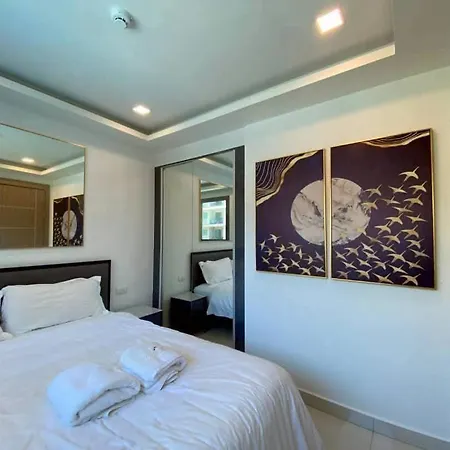 อพาร์ทเม้น Acadia Continental South By Snap Hosting Pattaya