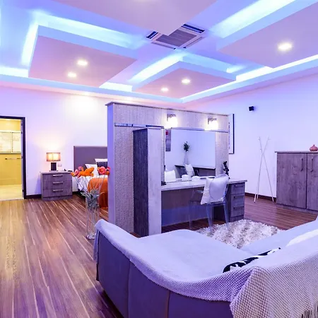 วิลล่า 900m2 Near Walkstreet Luxury Pool *