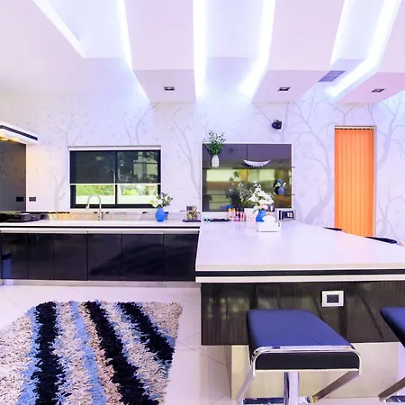 900m2 Near Walkstreet Luxury Pool วิลล่า