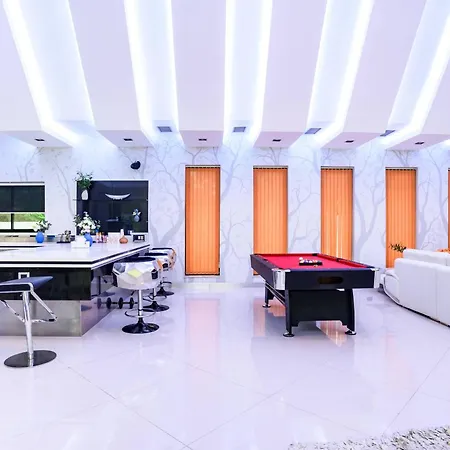 900m2 Near Walkstreet Luxury Pool วิลล่า *