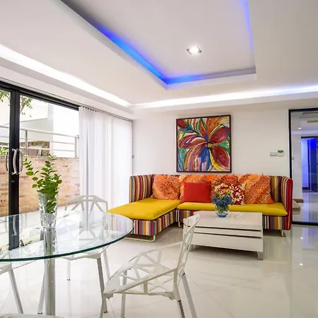 วิลล่า 900m2 Near Walkstreet Luxury Pool *