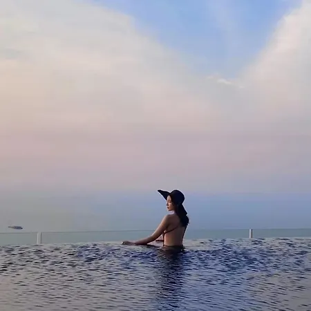 Apartment Centric Sea Pattaya中心海 *