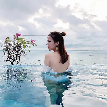 Centric Sea Pattaya中心海 Apartment