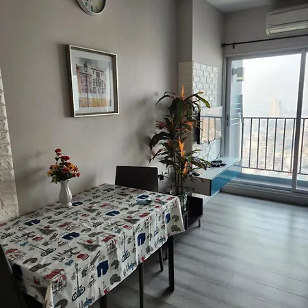 Apartment Centric Sea Pattaya中心海 *