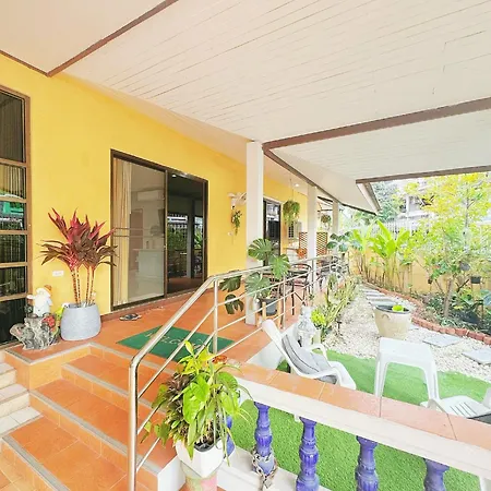 Sun And Moon House Pattaya