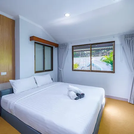 Villa Cozy Gray Garden *