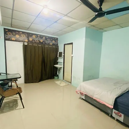 Walking Street By Goad Avadhess Hospitality บ้านพัก 3*
