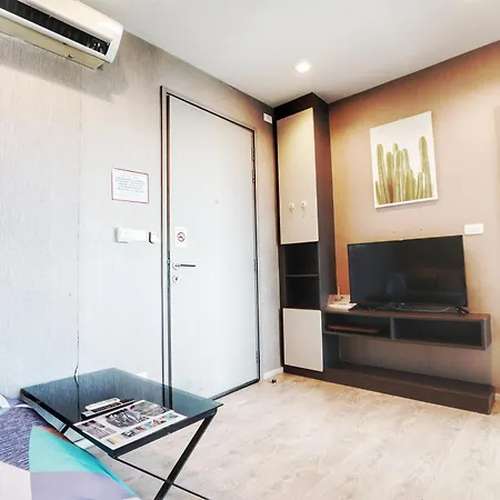 Apartment The Base Pattay Cd Pattaya