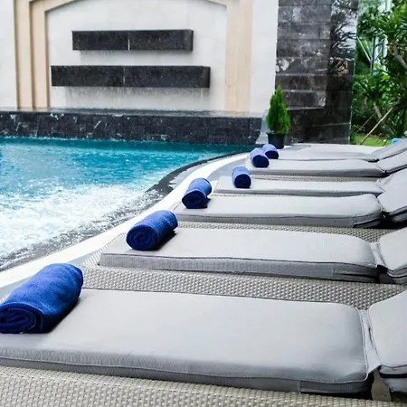 Lk Grand Empire Hotel Pattaya