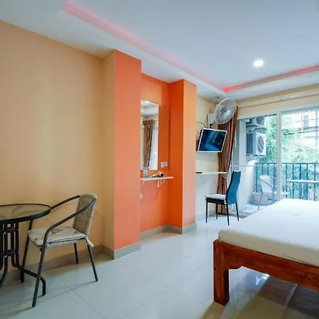 Hotel Patumnak Pattaya