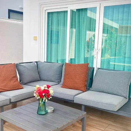 Villa Luxury Villa, 5br 6ba, Private Pool With Jacuzzi Cityhouse54 Pattaya