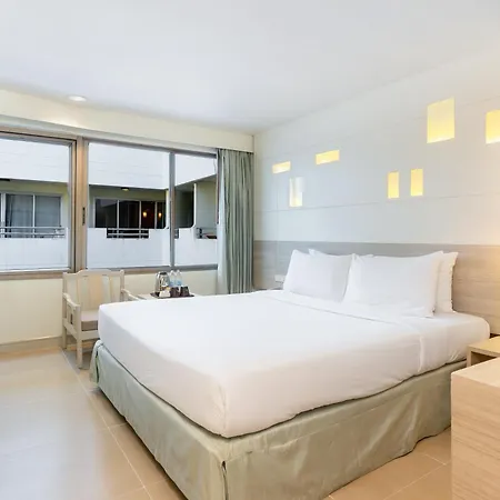 Sunshine & Residences Hotel