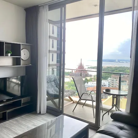 Apartment Baan Plai Haad
