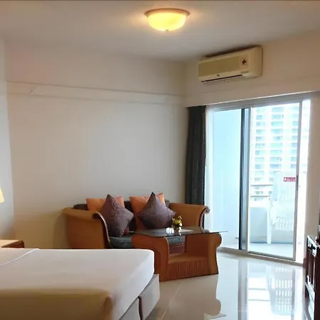 Hotel Markland View
