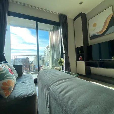 2 Bed Spacious Location In