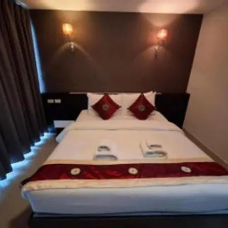 Hotel Baan Bangsare Resotel Chonburi 5*