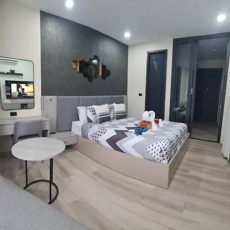 The Edge - Unique & Luxurious