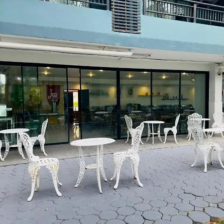 Hotel Baan Bangsare Resotel Chonburi