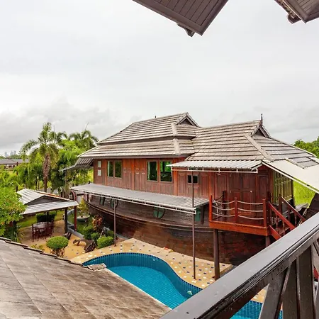 Villa Luxury Iconic Royal Boat Pool North *