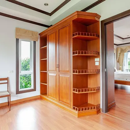 Luxury Iconic Royal Boat Pool North Villa *