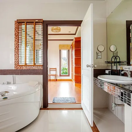 Villa Luxury Iconic Royal Boat Pool North Pattaya