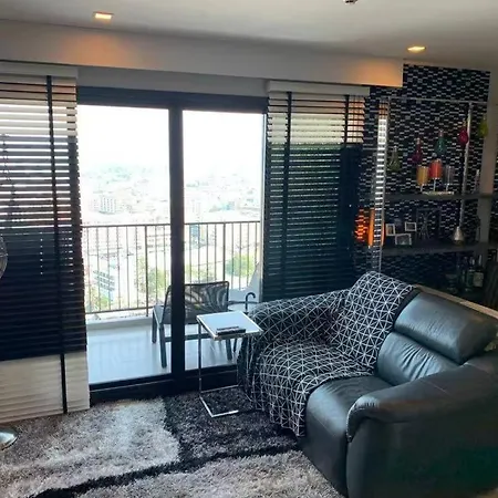 2 Bed Beautiful View Of