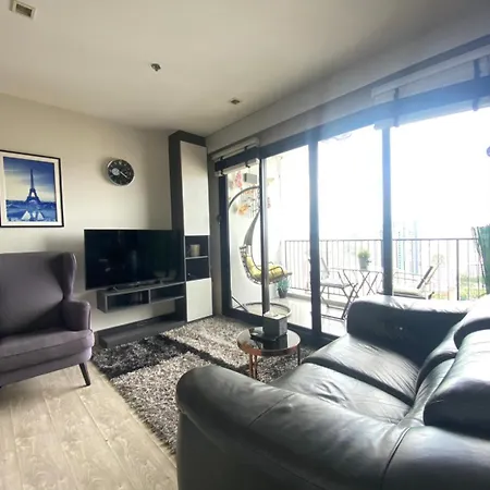 2 Bed Beautiful View Of Apartment Pattaya