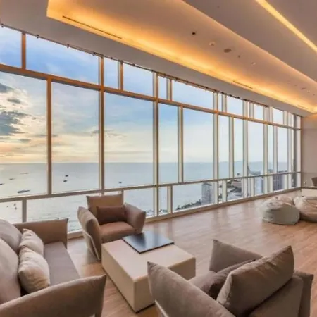 Apartment Centric Sea Pattaya