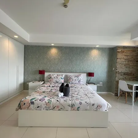 อพาร์ทเม้น View Talay 6 By Anatolia Pattaya