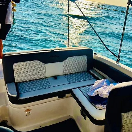 частная яхта и эксклюзивные приватные туры по островам в паттайе * Pattaya