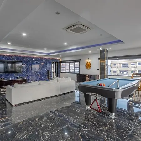 Pratumnak Penthouse X Monthstayz Thailand