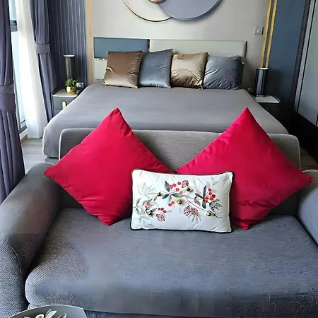 High Floor Beachfront 1 Bedroom With Scenic View Pattaya