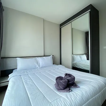 - Roof Pool Pattaya