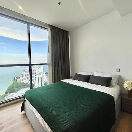 Sea View Amazing 2 Bed Room-mesmerizing Views อพาร์ทเม้น
