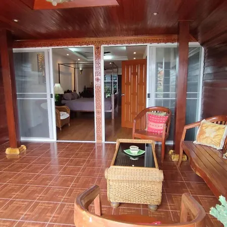 Bann Lawan 3 Bedrooms In Prathumnak Jomtien