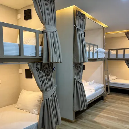 โรงแรม Charm At Pratumnak