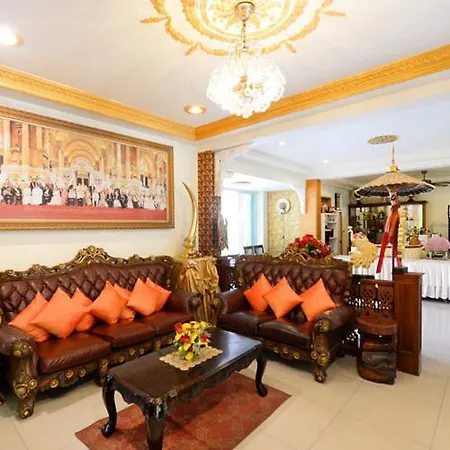 The Sun & โรงแรม Pattaya