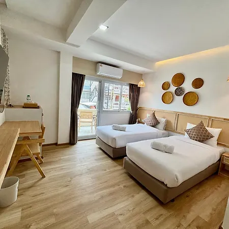 Charm At Pratumnak 3*