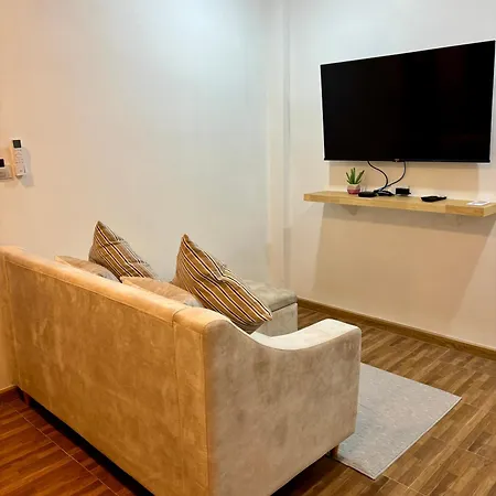 โรงแรม Charm At Pratumnak Pattaya