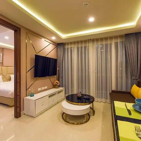 Grand Avenue By Bormon Pattaya