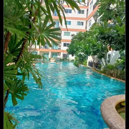 Park Lane * Pattaya