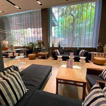 Beautiful Unixx Fl27 Apartment