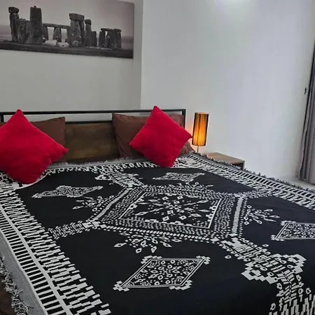 Tropical Garden A 1bedroom Apartment