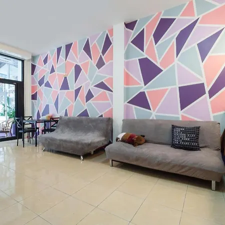 Hotel Oyo 826 Cozy