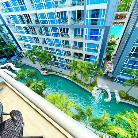 Large Deluxe Condo, Centara Azure Residence, Apartment