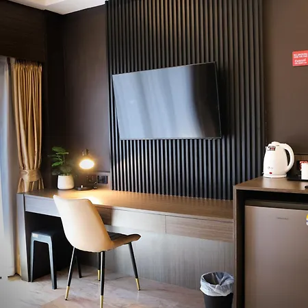 Hotel Max 2*