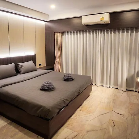 Max 2* Pattaya