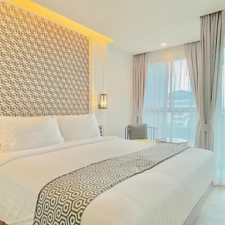 Chezzotel 4* Pattaya