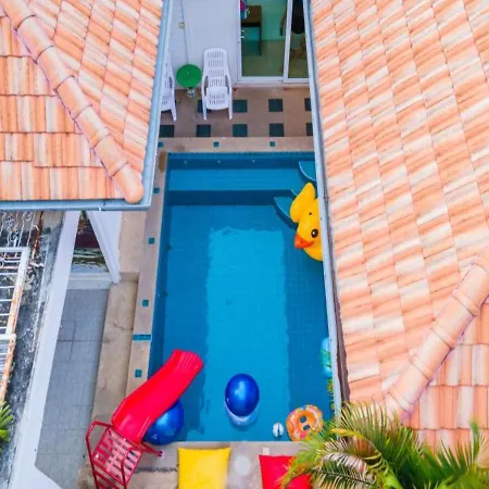 Villa Happy N Joy Pool Near Jomtien On Thepprasit Road