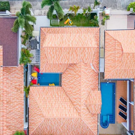 Happy N Joy Pool Near Jomtien On Thepprasit Road Pattaya
